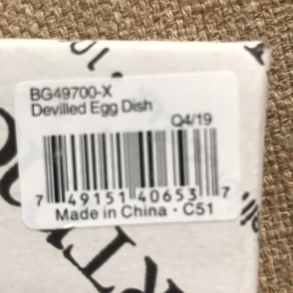 Portmeirion Botanical Gardens Deviled Egg dish NIB - Picture 5 of 8